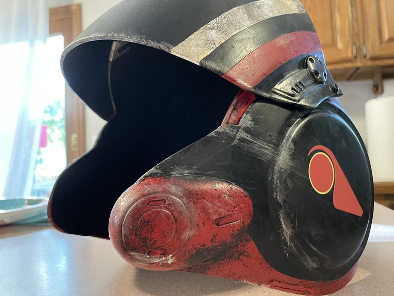 Poe Dameron Helmet 2